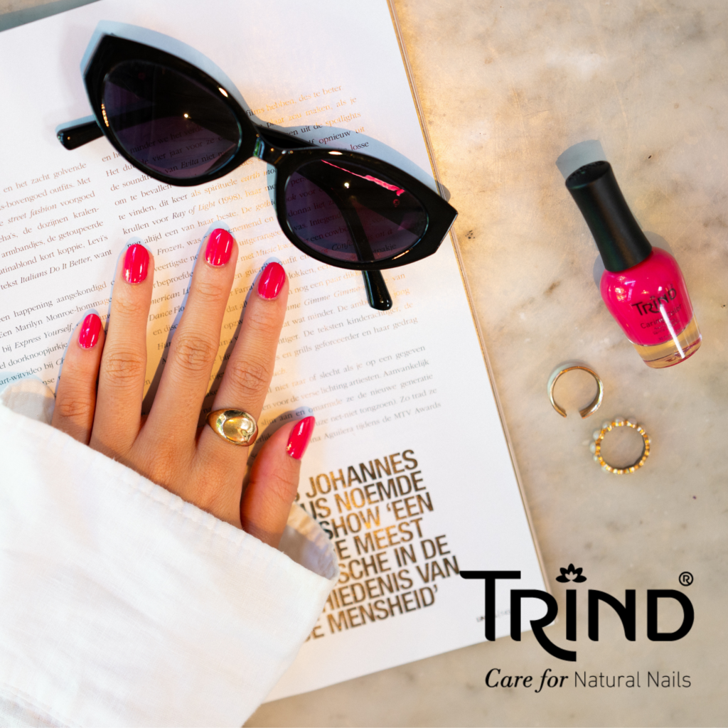 TRIND Caring Color_Fierce Fuchsia CC279
